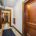 City Experience W Ac Walking Distance From Bars