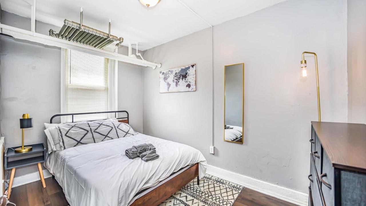 Apartment Experience W Ac Walking Distance From Bars *